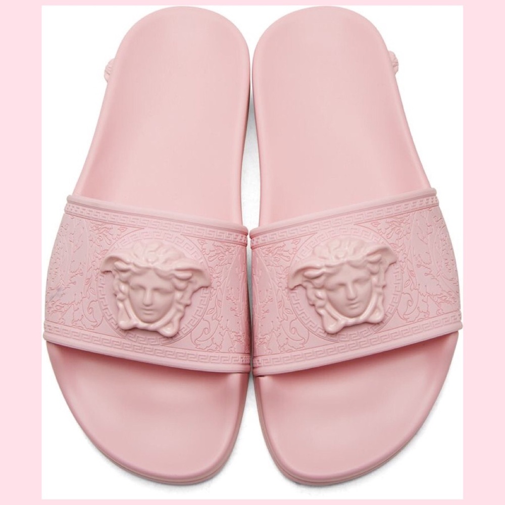 👸🏻ISO Pink Versace Pool Slides 👸🏻